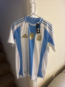 Argentinien FIFA Fussball WM 2022 Heimtrikot Herren Größe S - Bild 1 von 8