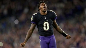 LAMAR JACKSON BALTIMORE RAVENS MVP - NFL SUPERSTAR - 4x6 Glossy Printed Photo - Picture 1 of 1