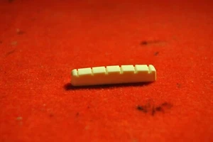 KOPFSTÜTZE E-GITARRE KUNSTSTOFF - Bild 1 von 5
