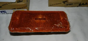 Lot of 4 Front Driver/ Passenger Side Marker  1985-95 Chevrolet G10 GM2550113 - Picture 1 of 3