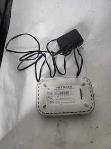 NetGear FS605 V3 5 Ports 10/100 Mbps Ethernet Switch With Power Supply - Picture 1 of 2