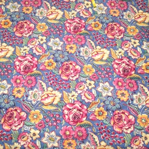 Vintage blue pink floral cotton fabric Big flowers Sewing quilting and craft - Picture 1 of 8