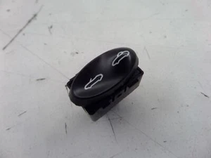 Porsche Boxster Convertible Soft Top Switch 986 97-04 OEM 996.613.138.10 - Picture 1 of 6