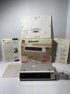 Vintage GE Spacemaker UNTERSCHRANK Küche AM/FM RADIO mit Uhr 7-4212 Open Box - Bild 1 von 19