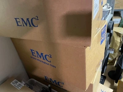 EMC 071-000-548 400 Watts 12V With Variable Speed Cooling AC-DC Power Supply - Image 1 of 4