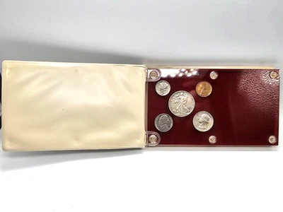 1938 Year Set In Capitol Plastics "Happy Holidays" Holder **VINTAGE** - Image 1 of 4