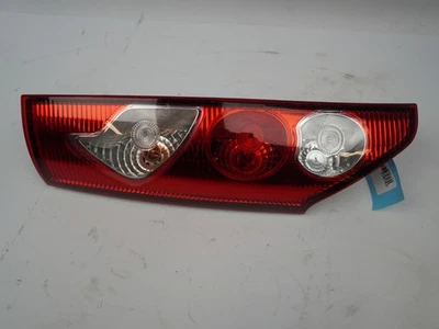 Links Rücklicht Gebraucht RENAULT KANGOO II Phase 1 - 1.5 DCI 110 PS - - Bild 1 von 4