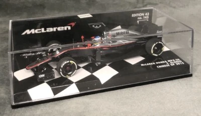 Minichamps F1 1:43 F Alonso McLaren Honda MP4-30 Chinese GP 2015 - Image 1 of 4