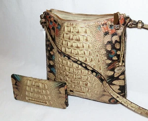 BRAHMIN Eye-Catching GEM LACEWING BUTTERFLY WINGS KATIE XBODY & ADY WALLET NWT - Picture 1 of 10