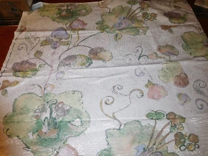 Correlating PASTEL CONTEMPORARY DAMASK DRAPERY Upholstery FABRIC New Netherlands - Picture 1 of 10