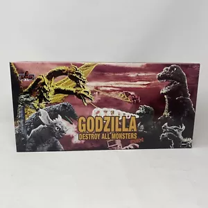 Godzilla Destroy All Monsters 1968 Cofanetto 2 rotondo mezco - Foto 1 di 5