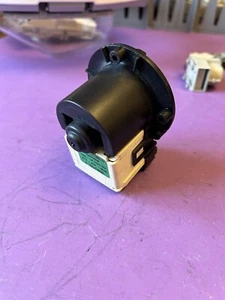 WHIRLPOOL WWDC9440 Washing Machine Drain Pump M289 W10476931 - Picture 1 of 2
