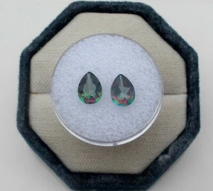 Par de gemas naturales facetadas facetadas sueltas de topacio arco iris 8x6 mm  - Imagen 1 de 4