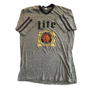 T-shirt birra Miller Lite scollo a V manica ad anello grigio erica A Fine Pilsner L - Foto 1 di 9