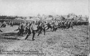 CHICAGO DAILY NEWS KAVANAUGH WWI POSTCARD GERMAN CHARGE BAYONETS 070925 U - Picture 1 of 2