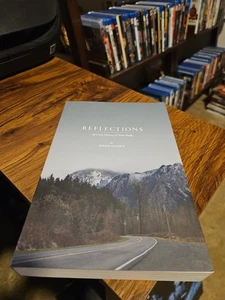 Reflections, An Oral History of Twin Peaks by Brad Dukes - Picture 1 of 4