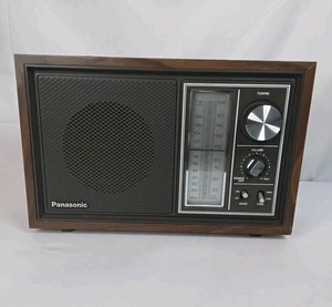 Radio AM/FM Panasonic de colección modelo # RE-6289 excelente estado probado funciona muy bien - Imagen 1 de 7