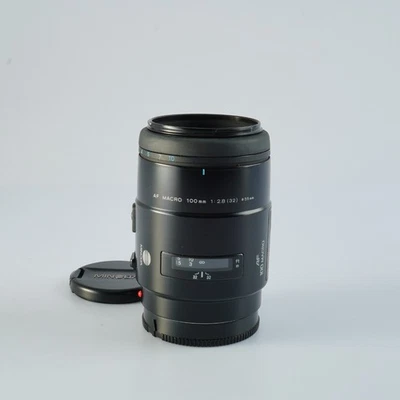 EXCELLENT MINOLTA AF Macro 100mm F/2.8 Prime Lens - Image 1 of 4
