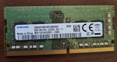 Samsung 8GB PC4-25600 (DDR4-3200) Memoria SODIMM (M471A1K43DB1CWE) Foto 1 de 2