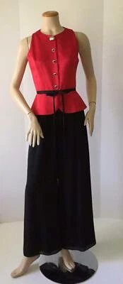 Mono Jessica Howard rojo y negro (talla 6) Foto 1 de 4