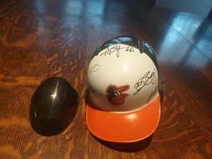 Baltimore Orioles Signed Mini Helmet-In Person Auutograph 2017? - Picture 1 of 4