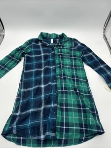 Stars Above Small Flannel - Picture 1 of 6