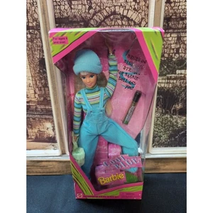 Mono de muñeca Barbie azul genial 1997 vintage color de pelo nuevo en caja Mattel #20122 NRFB - Imagen 1 de 7