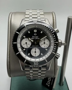 Minty Zodiac Sea-Chron Panda Dial Chronograph - Watch + Box - Check It Out! - Picture 1 of 8