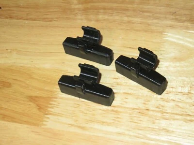 Geo Tracker / Suzuki Sidekick clips de techo blando JUEGO DE 3 totalmente nuevos --HECHOS EN EE. UU.--- Foto 1 de 4