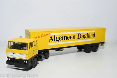 LION CAR DAF 2800 TRUCK WITH TRAILER GENERAL NEWSPAPER EXCELLENT CONDITION - Image 1 of 4