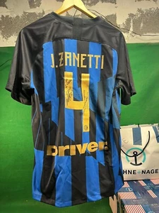 t-shirt maglia maglietta inter nike autografo zanetti celebrazione derby - Foto 1 di 9