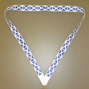 Toyland 44cm lanière avec Drapeau de l'Ecosse - Scottish Flag (MI3) - Picture 1 of 1