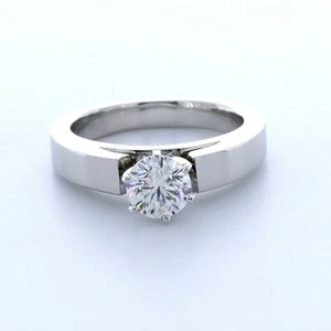 Klassischer Solitärring 1,3 KT LABORGEFERTIGTER DIAMANT E/VVS2 RUNDSCHLIFF PLATIN KRAPPE - Bild 1 von 1