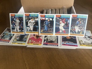 Juego base completo Topps Heritage 2025 1-400 equipos de madera Sasaki Wilson RC - Imagen 1 de 4
