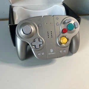 NEW Wireless GameCube Joycons Joy-Con Controller Nintendo Switch 1 & 2- Platinum - Picture 1 of 7