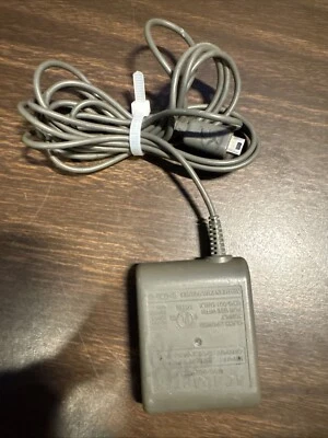 Nintendo OEM AC Adapter Charger Nintendo DS Lite USG-002 USG-001 Very Good 0901 - Image 1 of 2