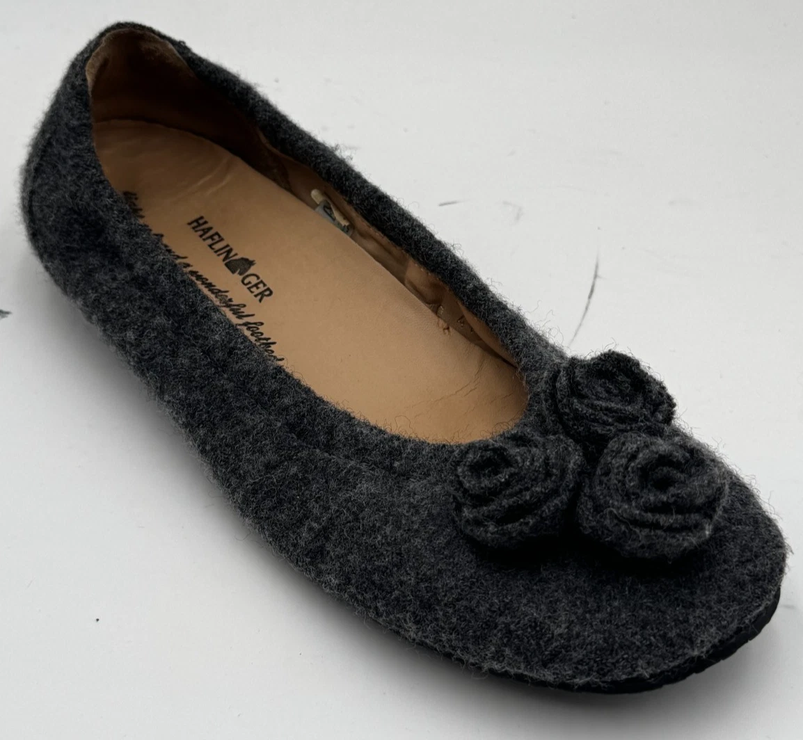 Women's Janice Touch Fastening Floral Slippers - Wine Color, Size 10 US, Velour Upper, Vulcanized Rubber Sole - View #8