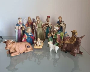 Presepe Vintage - 12 Statue/Statuine in Ceramica - Religiose - Natale - Foto 1 di 8