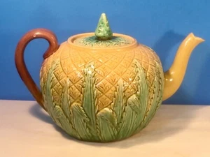 Antique Majolica Large Pineapple Teapot c.1800's - Picture 1 of 12