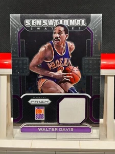 2021-22 Panini Prizm - Sensational Swatches Walter Davis #SW-WDV (MEM) - Bild 1 von 2
