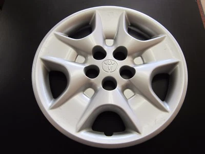 Tapacubos Toyota Celica 2000-2005 1998-2003 Toyota Sienna OEM Foto 1 de 3