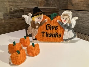 VTG Thanksgiving Pilgrim Napkin Holder & Pumpkin Rings Plastic Canvas Handmade - Picture 1 of 5