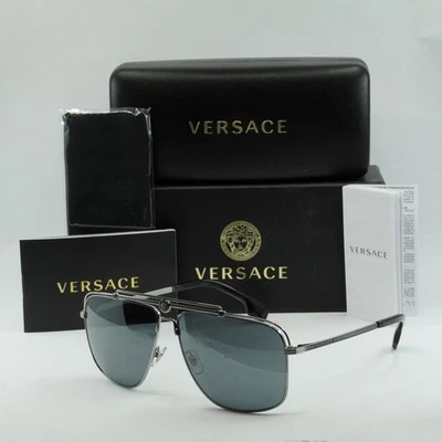New VERSACE VE2242 10016G Gunmetal/Light Gray Mirrored Black 61-13-145 Sungla... - Image 1 of 4