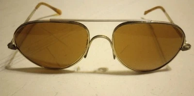 Lentes Foster Grant ff 77 de colección EE. UU. Aviador plateadas hombres SOLO PARA REPARACIÓN DE REPUESTOS Foto 1 de 4