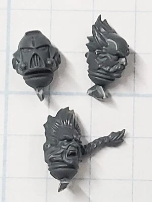 Warhammer 40k Lobos Espaciales Brocas Garras de Sangre Paquete Líder Desnudo y Casco Cabezas #24 Foto 1 de 4