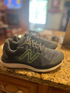 Size 9 men's - New Balance Fresh Foam 680v7 Light Cyclone - Picture 1 of 5