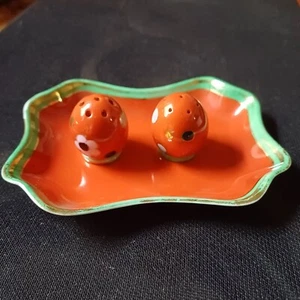 Miniature novelty salt and pepper - Picture 1 of 13