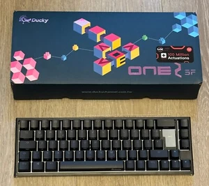 Ducky One 2 SF Gaming Tastatur | MX-Brown switch | RGB | Schwarz |NEU - Photo 1/2