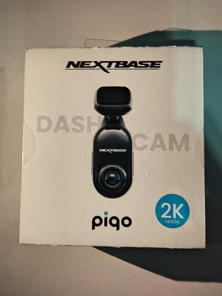 Cámara de tablero Nextbase Piqo 2K 1440p - negra - con tarjeta SD - NUEVA SELLADA Foto 1 de 2