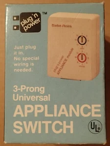 NEW Radio Shack X10 Remote Control 3 Prong Universal Appliance Switch 61-2684A - Picture 1 of 9